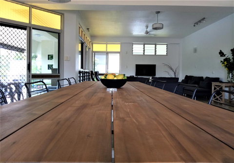 Arafura Blue - Accommodation Redcliffe 7