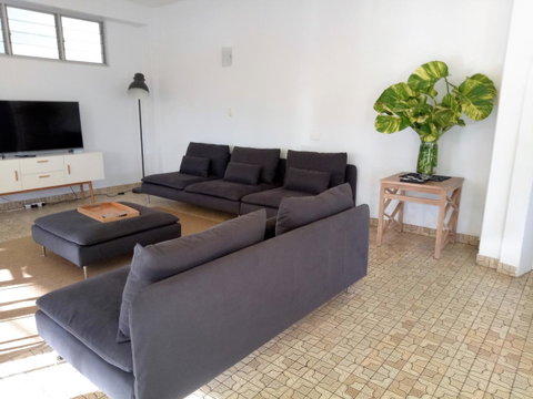 Arafura Blue - Accommodation Redcliffe 1