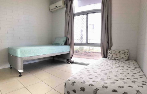 Cozy Room For A Great Stay In Darwin - Excellent Location - Accommodation Redcliffe 2