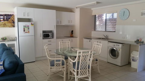 Nelson Bay Breeze - Accommodation Redcliffe 23