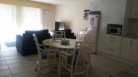 Nelson Bay Breeze - Accommodation Redcliffe 22