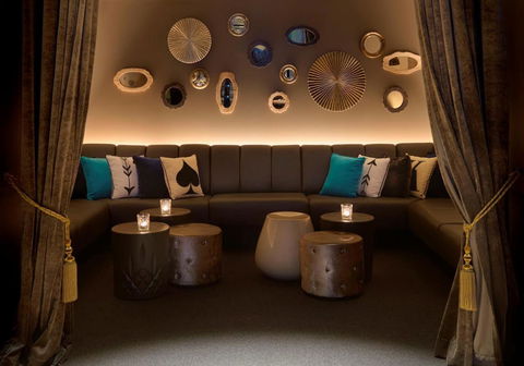 QT Canberra - Accommodation Redcliffe 13