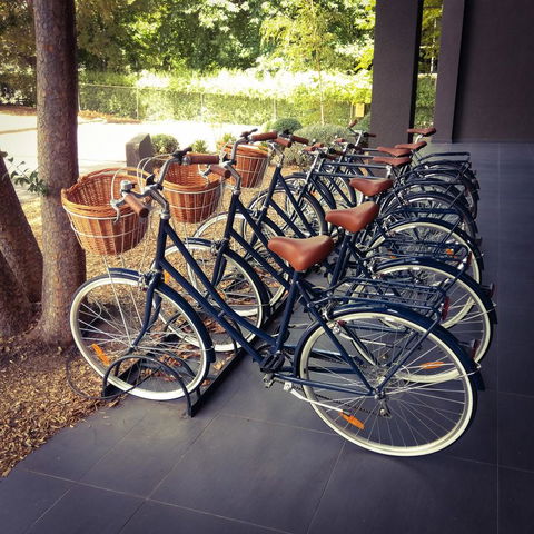 QT Canberra - Accommodation Redcliffe 3