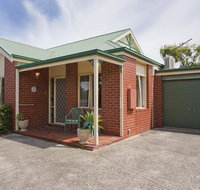 Boston Beach House 2-19 - Accommodation Redcliffe