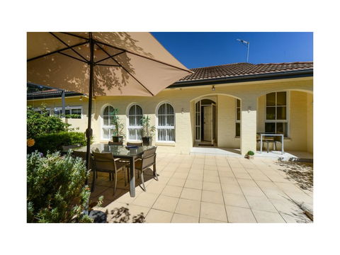 Boutique Stays - Brighton Rose - Accommodation Redcliffe 0