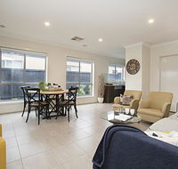 BOUTIQUE STAYS - Gumflower - Accommodation Redcliffe