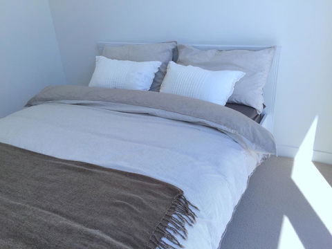 BPM Brighton APT With Garden LG1 - Accommodation Redcliffe 3