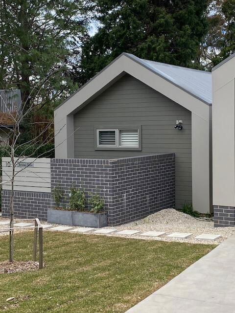 Bridal Falls Cottage - Accommodation Redcliffe 1
