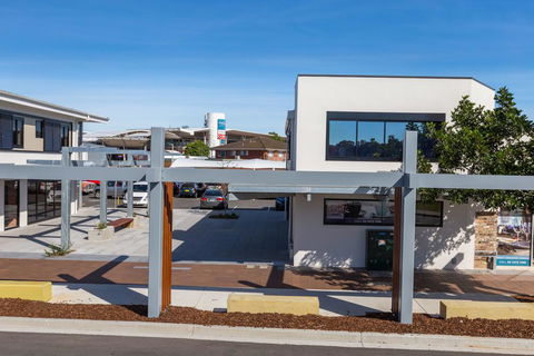 Bridge View Apartments - Accommodation Redcliffe 1