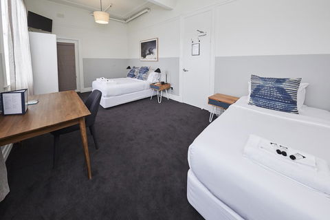 Bridgeview Hotel Willoughby - Accommodation Redcliffe 3