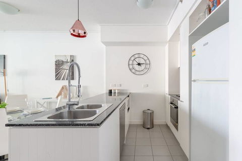 Brisbane City Apartments (Tank St CBD) - Accommodation Redcliffe 3