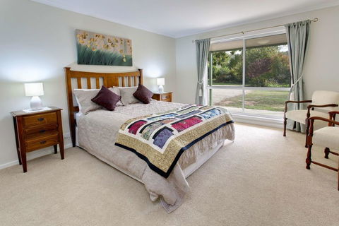 Brookfield Guest House - Accommodation Redcliffe 3