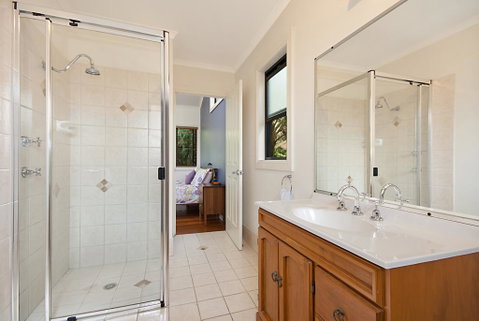 Bundaleer Retreat - Accommodation Redcliffe 3