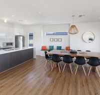 Bungala Coastal Retreat - Accommodation Redcliffe