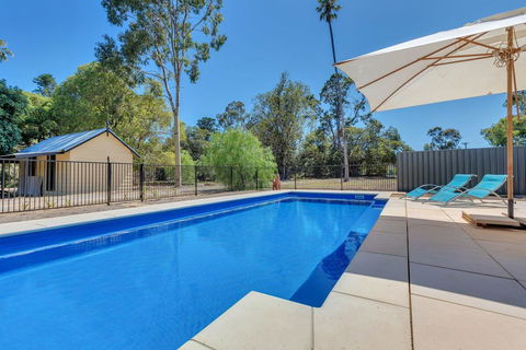 Bungala House 1856 - Accommodation Redcliffe 1