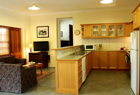 Bungaree Station - Accommodation Redcliffe 3