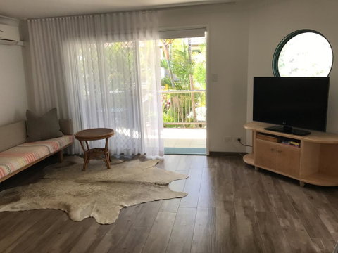 Byron Beach Flats - Accommodation Redcliffe 2
