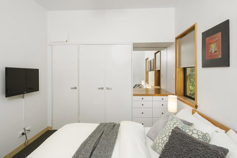 Byron Getaway @the Crest - Accommodation Redcliffe 1