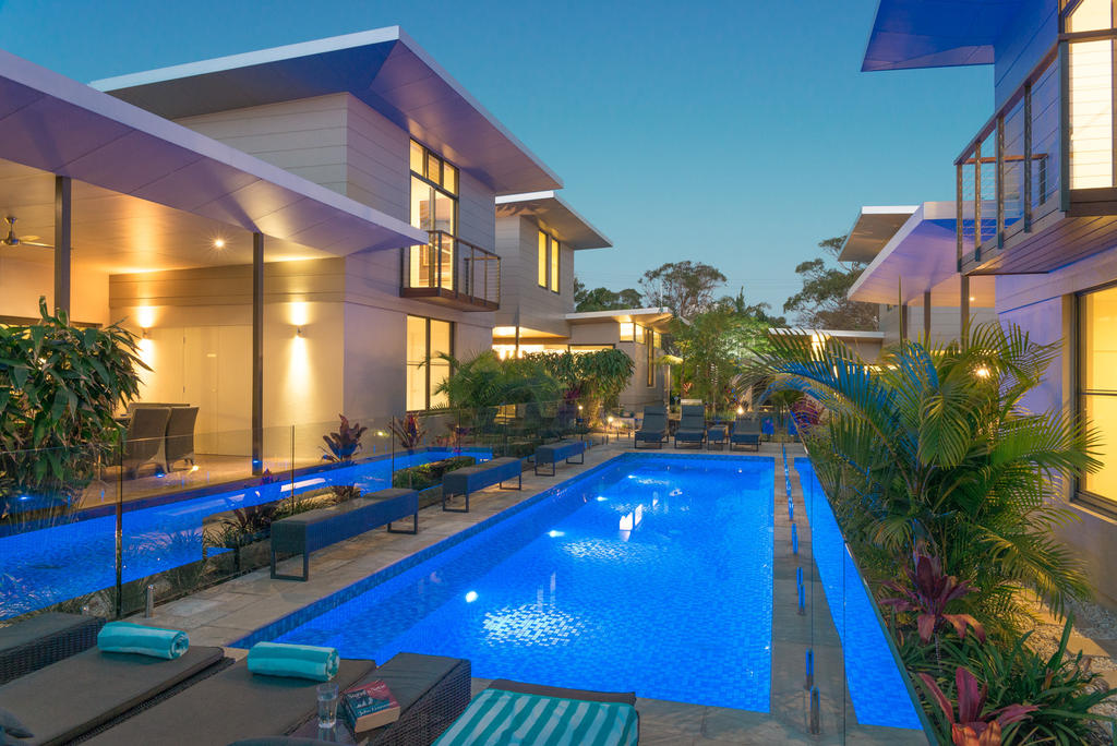 Byron Bay NSW Accommodation Redcliffe