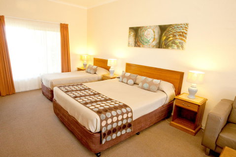 Byron Motor Lodge Motel - Accommodation Redcliffe 2