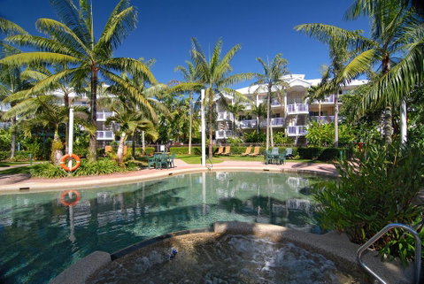 Cairns Beach Resort - Accommodation Redcliffe 0