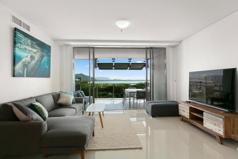 Cairns Private Apartments - Accommodation Redcliffe 1