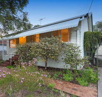 Camellia Cottage - PET FRIENDLY - Kwinana - Accommodation Redcliffe