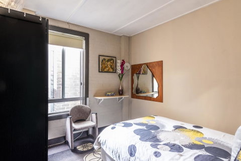 Camperdown Rooms - Accommodation Redcliffe 0