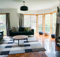 Canyon Walk House  Unit - Accommodation Redcliffe