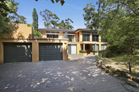 Canyons Bend - 5 Minute Walk To Shops And Cafes - Accommodation Redcliffe 0