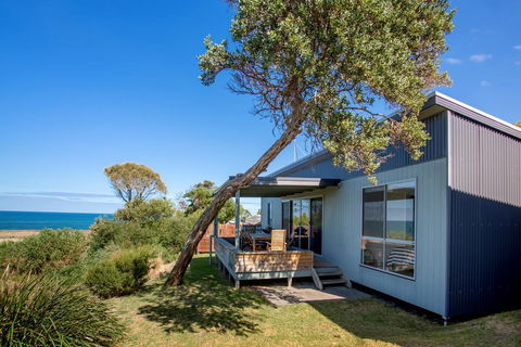 Cape Paterson Holiday Park - Accommodation Redcliffe 0