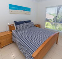 Carri-away - 15 Solitude Drive - Accommodation Redcliffe