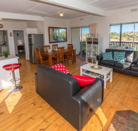 Carrickalinga SeaHaven Coastal Escape-4BRM - 29 Riverview Drive - Accommodation Redcliffe