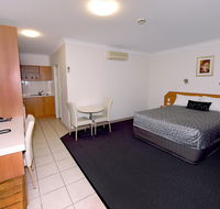 Carriers Arms Hotel Motel - Accommodation Redcliffe
