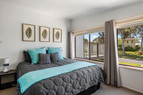 Carroll Ave 85 Mollymook - Accommodation Redcliffe 3