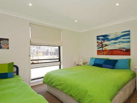Casa Callala On King George - Well Appointed Home - Accommodation Redcliffe 2