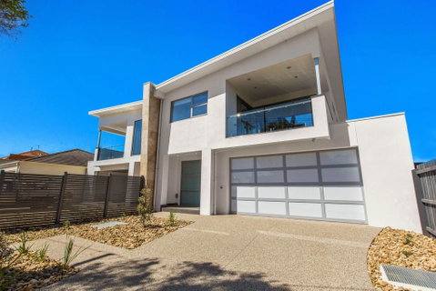 CASABLANCA - DROMANA - Accommodation Redcliffe 0