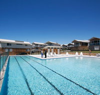 Caves Coastal - Accommodation Redcliffe
