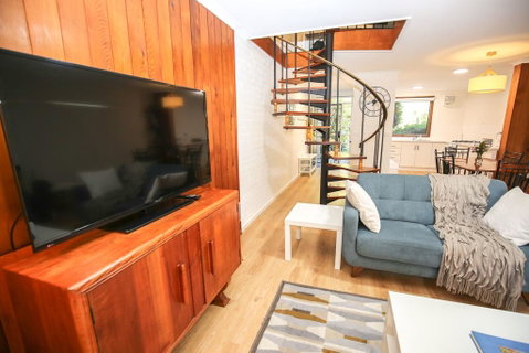 Cedar Holiday Units - Apartment 5 - Accommodation Redcliffe 2