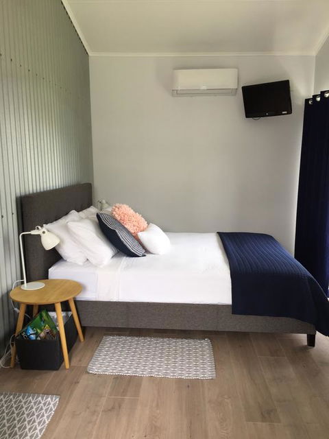 Cedars Rest Bed & Breakfast - Accommodation Redcliffe 2