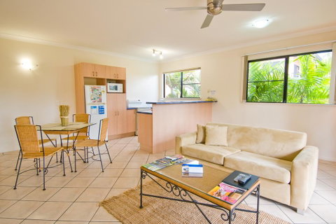 Central Plaza Apartments - Accommodation Redcliffe 3