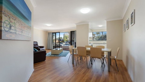 Centrepoint 1 - CBD Location - Accommodation Redcliffe 3