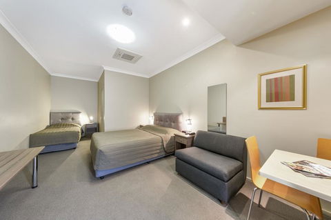 Cessnock Motel - Accommodation Redcliffe 3