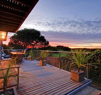 Charltom Hills - Accommodation Redcliffe