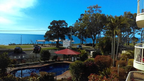 Charlton Apartments - Accommodation Redcliffe 1
