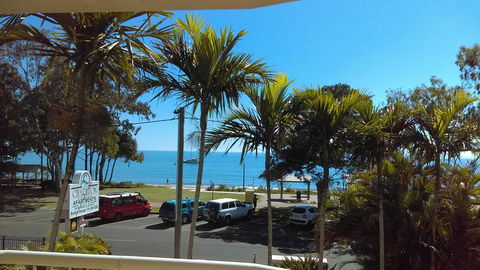 Charlton Apartments - Accommodation Redcliffe 2