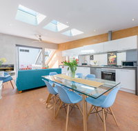 Chic East Sydney Pad - Accommodation Redcliffe