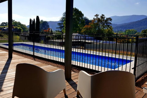 Christina's Luxury Retreat - Accommodation Redcliffe 1