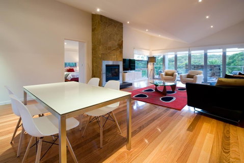 Cinque - Accommodation Redcliffe 2
