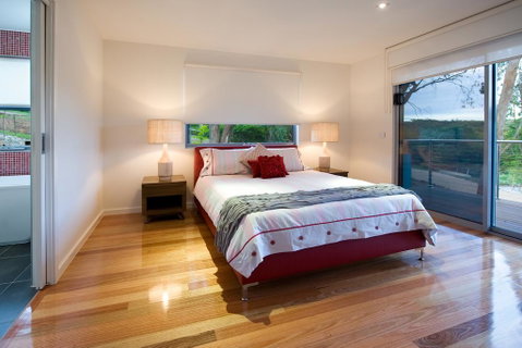 Cinque - Accommodation Redcliffe 3